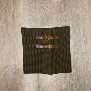 Brown Knit Crop Top with Buckle Accents